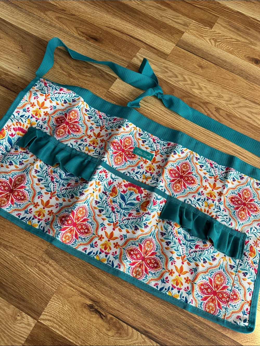 Pioneer woman Teal Floral Ruffled Utility Apron